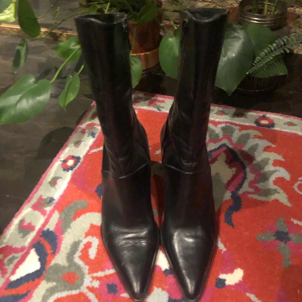 Black leather mid-calf tall boots